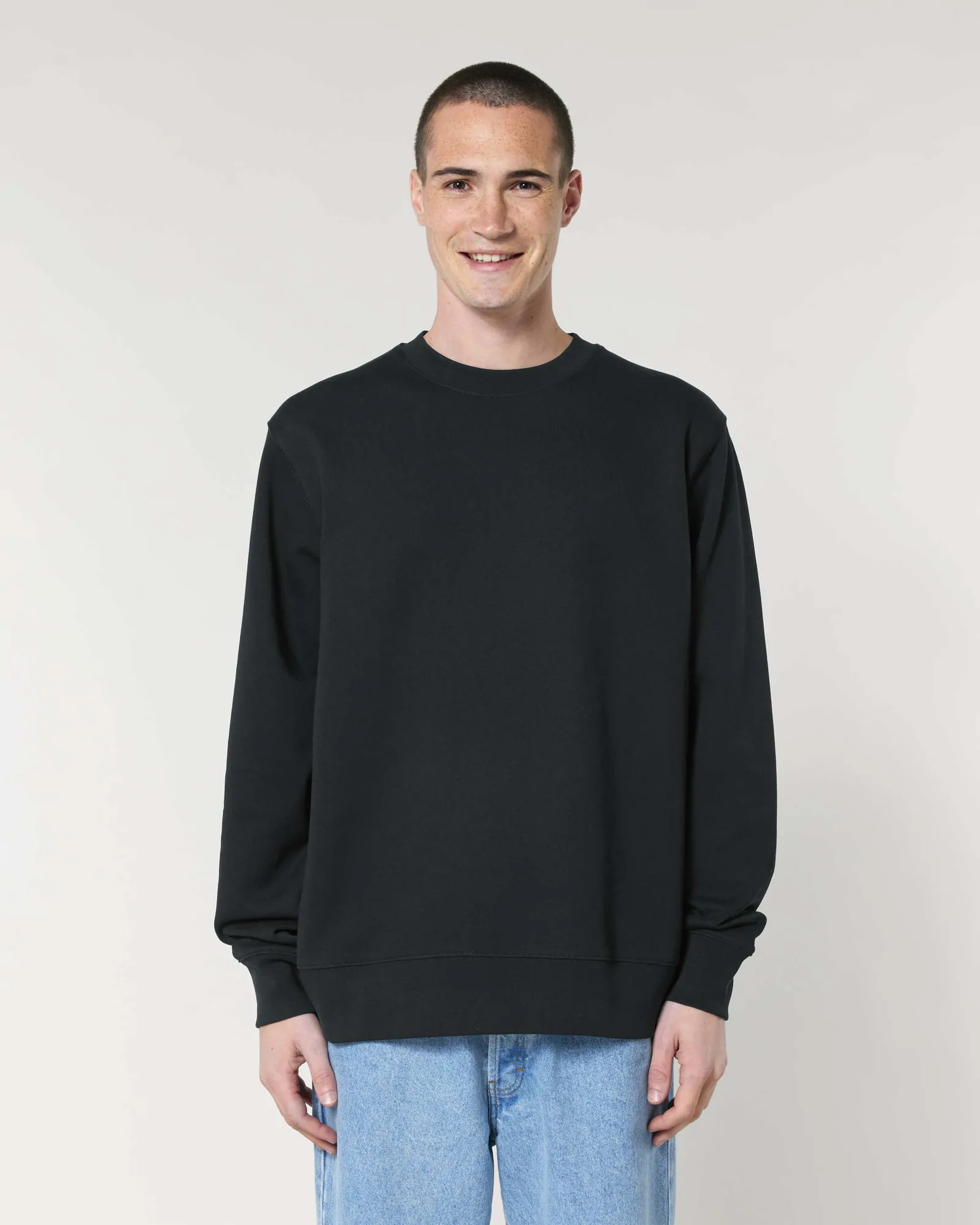 Sweatshirt personnalisé noir col rond en coton bio